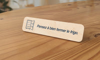 Plaque Fermer le frigo 200 x 50 mm — Beelive Studio